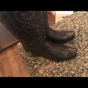 Lucchese boots black cherry smooth ostrich. Only worn once.